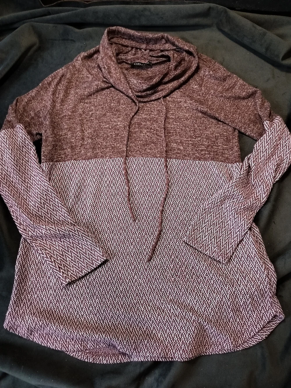 EUC Cozy Stacatto Marled Pink Cowl Neck Sweater with Chevron Block - Medium